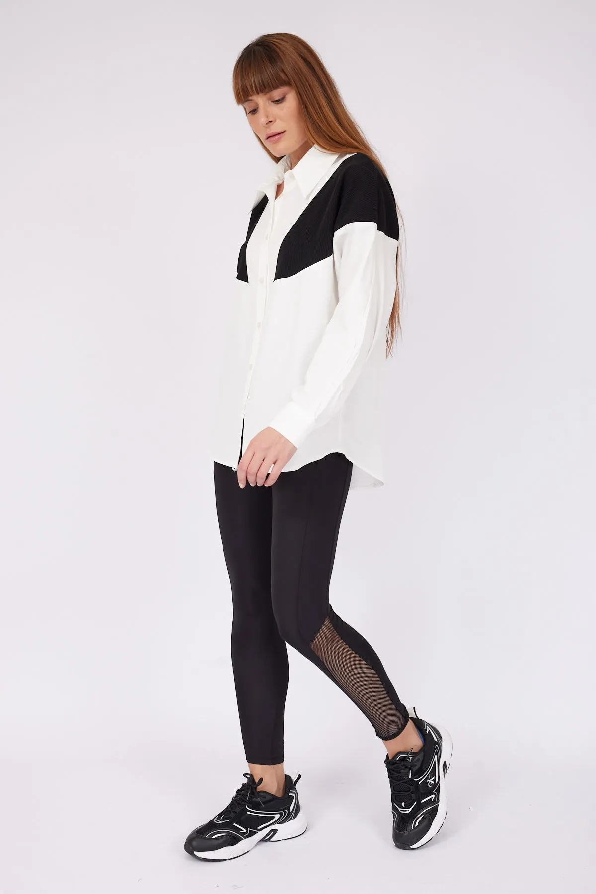 Black Knitwear Detail White Shirt
