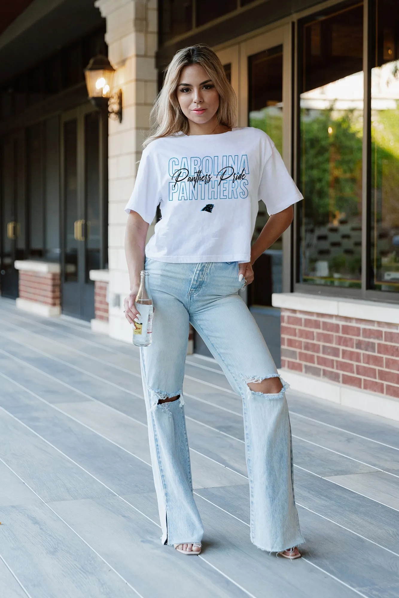 CAROLINA PANTHERS KEEP PLAYING BOXY FIT WOMEN'S CROP TEE
