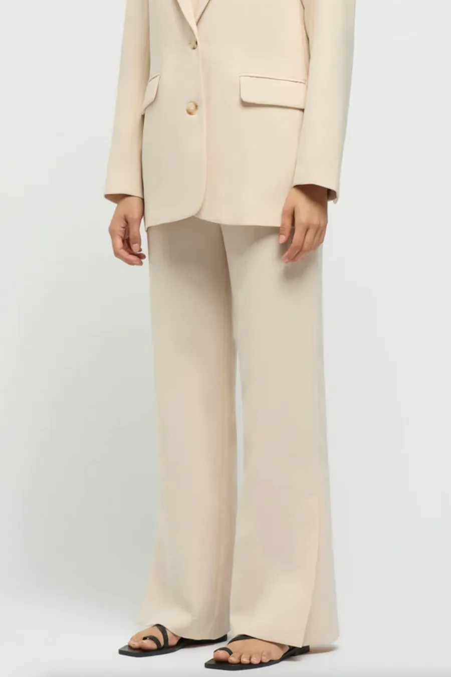 Delos Tailored Seam Pants Buttercream