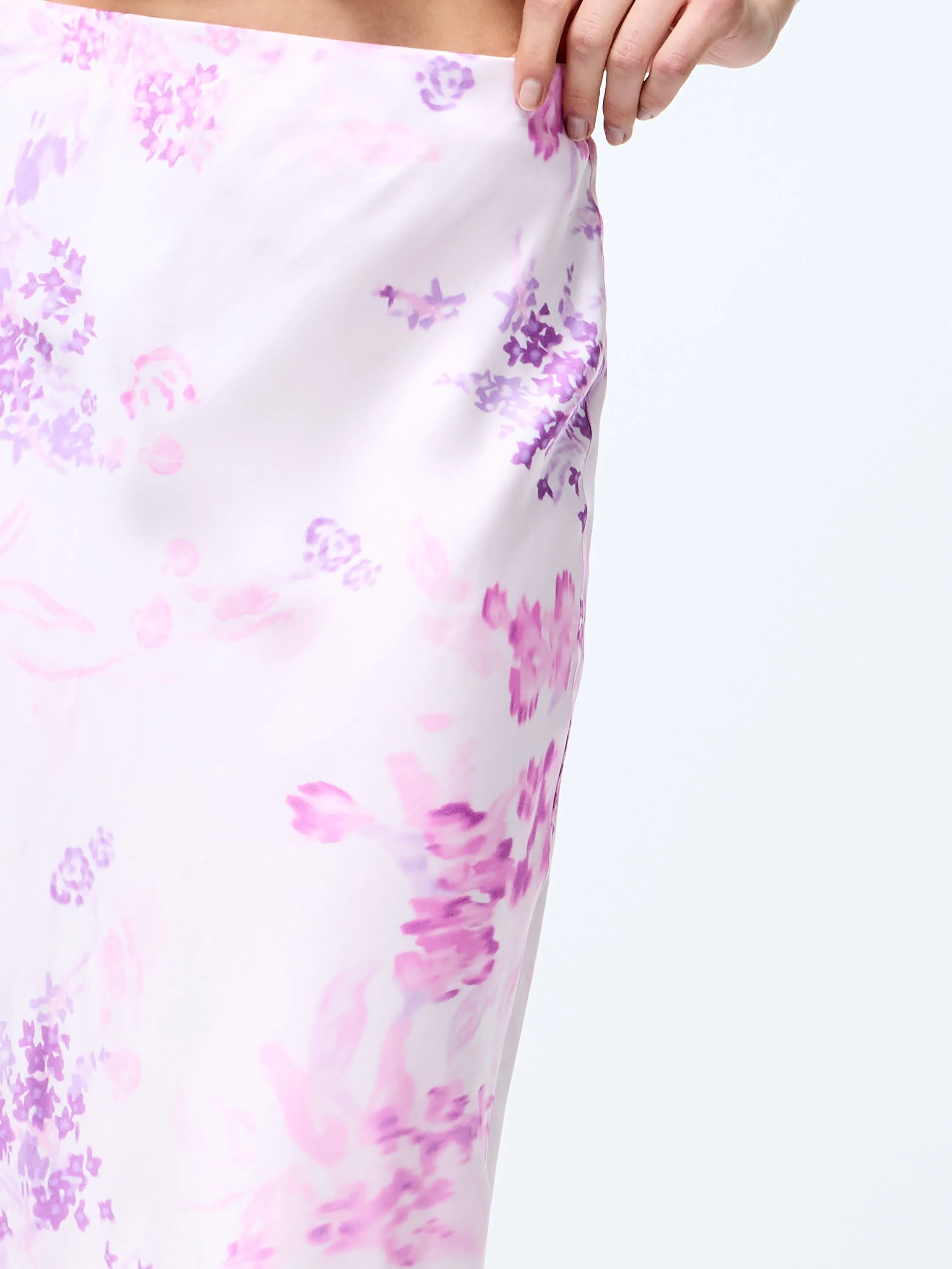 Elyria Oona Satin Midi Skirt