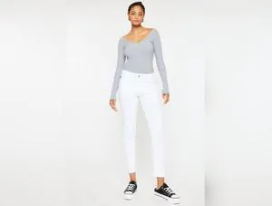 Kancan Women's Mid Rise Skinny Jeans for Comfortable Fit