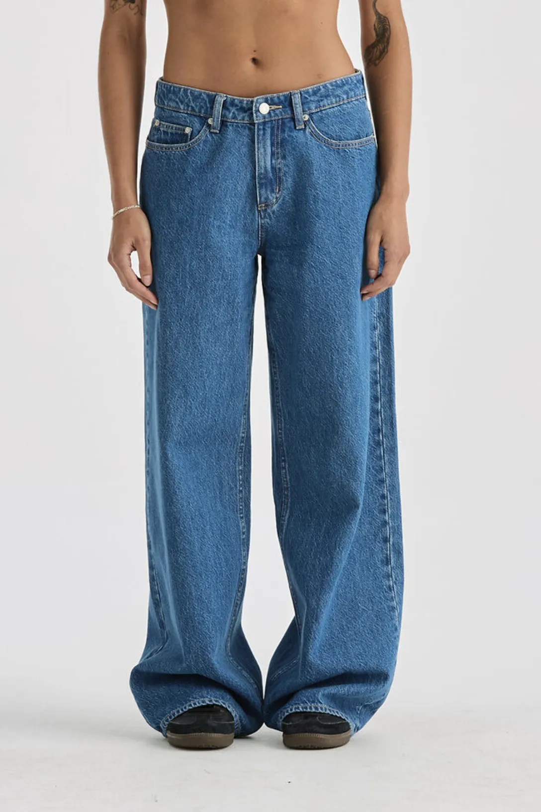 LEE DENIM LOW SLOUCH RELAXED JEAN - BLUE QUARTER