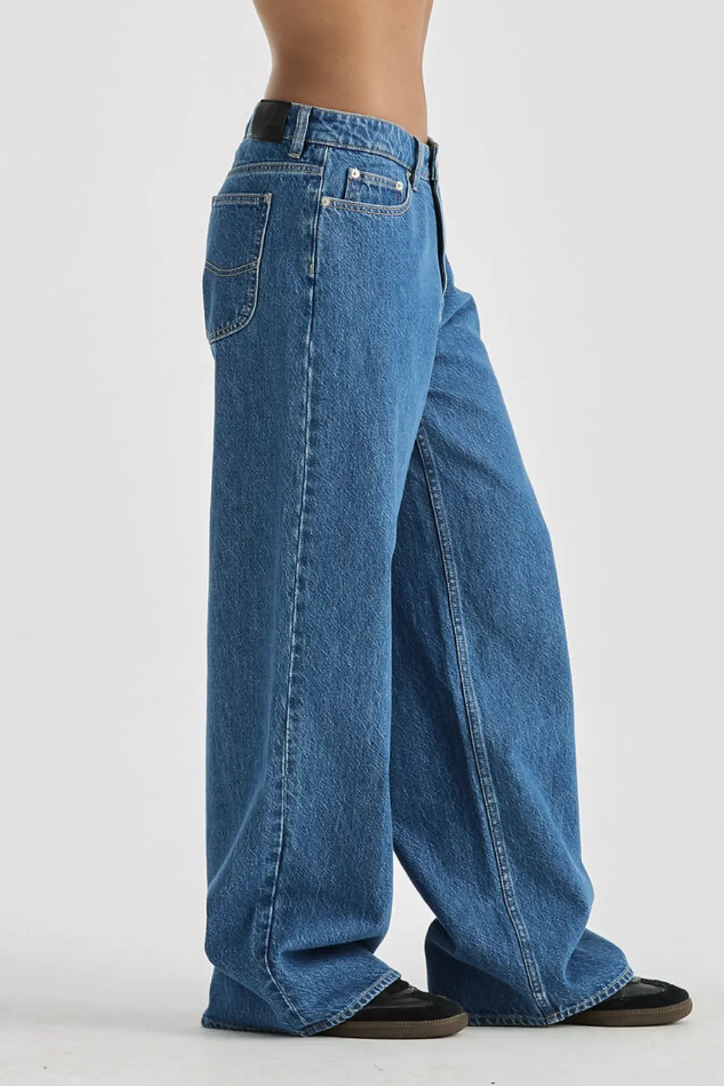 LEE DENIM LOW SLOUCH RELAXED JEAN - BLUE QUARTER