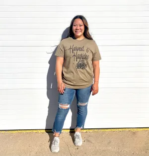 LEMON LORRAINES- "Harvest & Hayrides" Graphic Tee