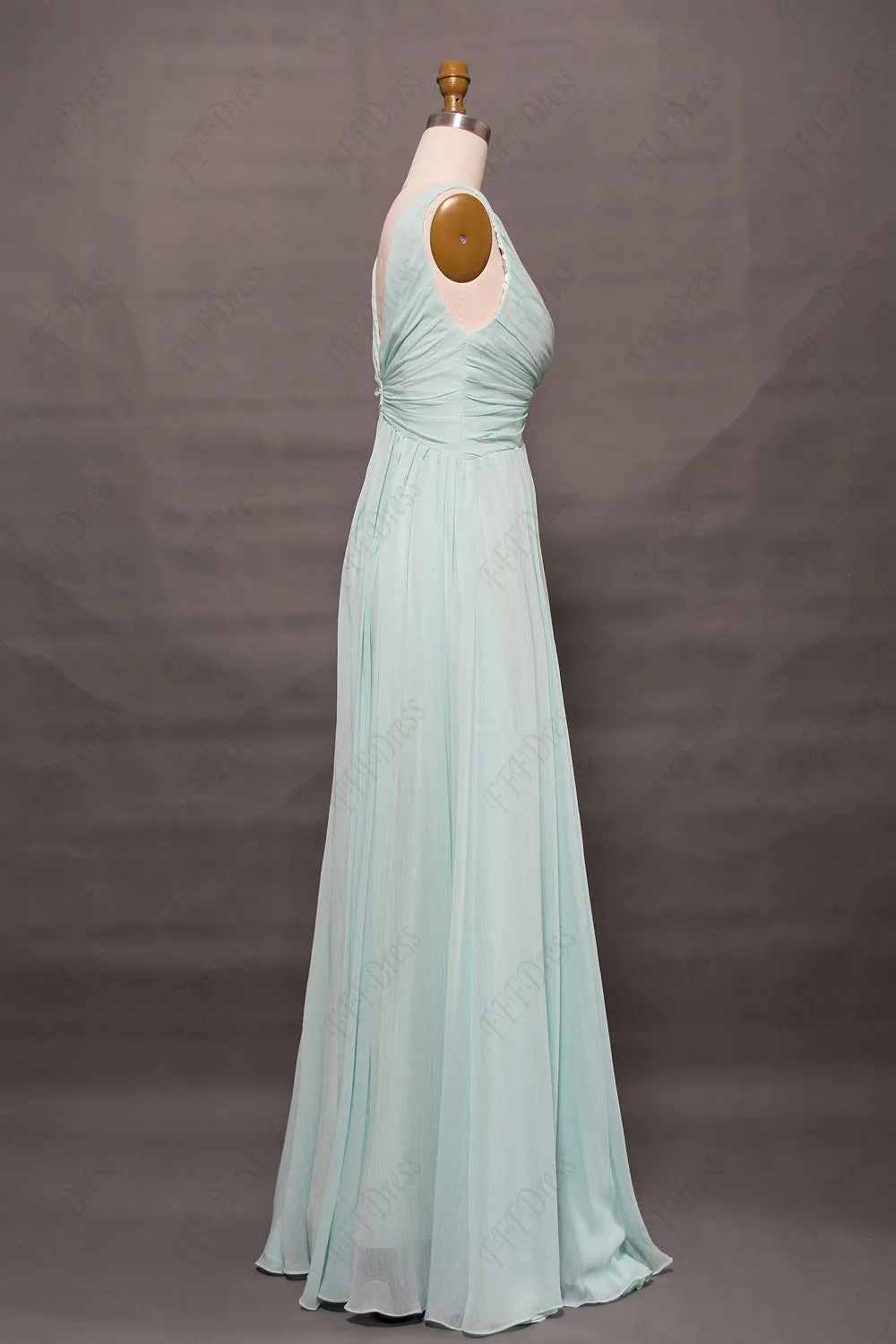 Light green long evening dresses V neck