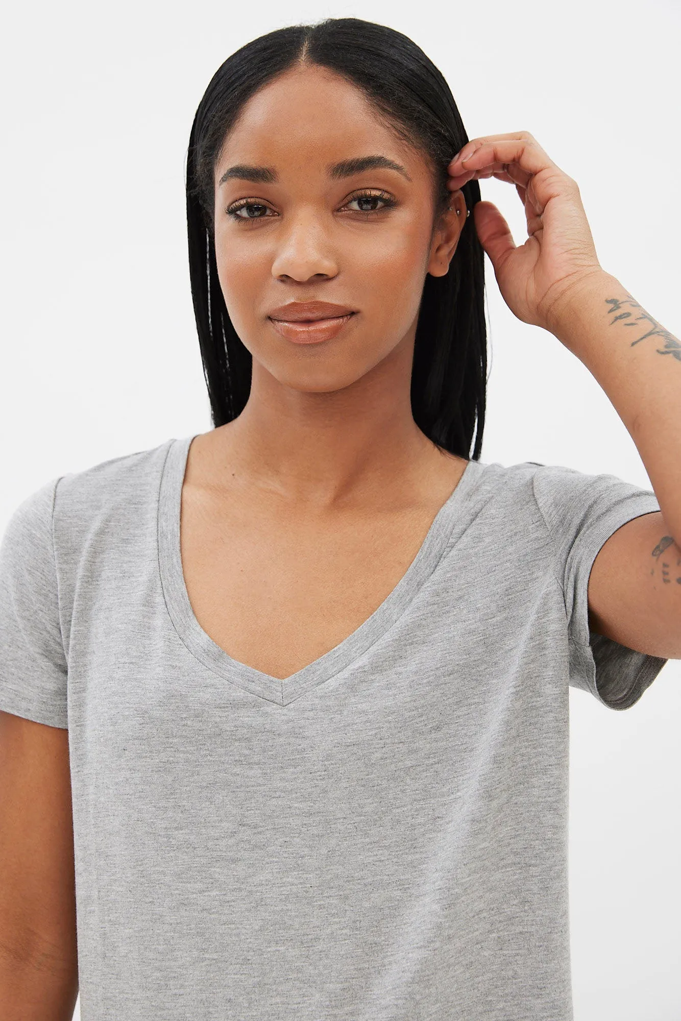 Short Sleeve V-Neck Relaxed Tee