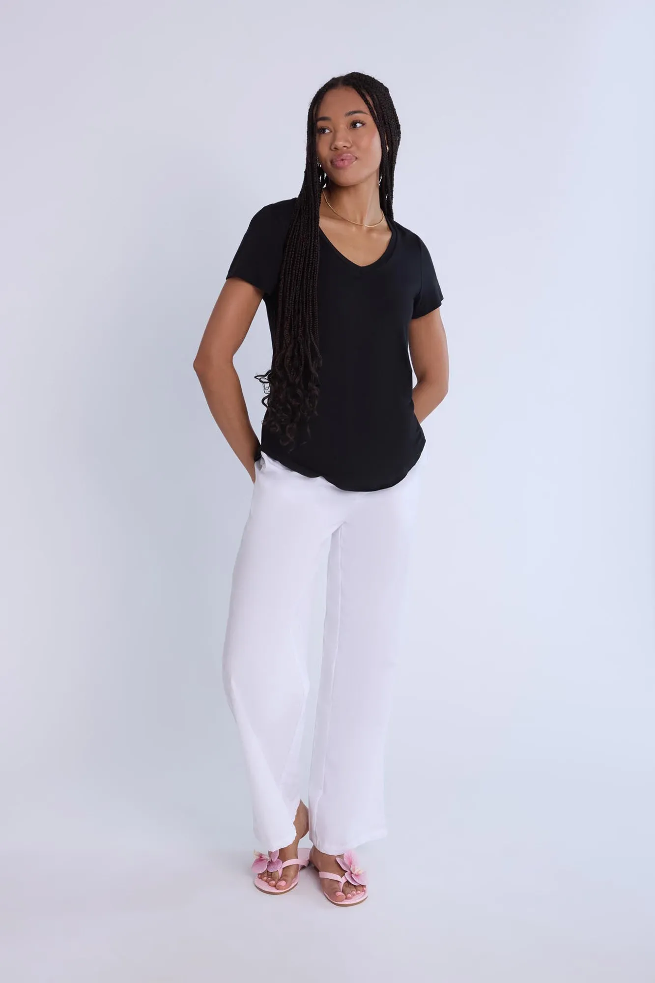 Short Sleeve V-Neck Relaxed Tee