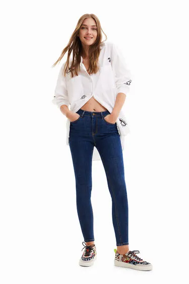 Skinny ankle-grazer jeans