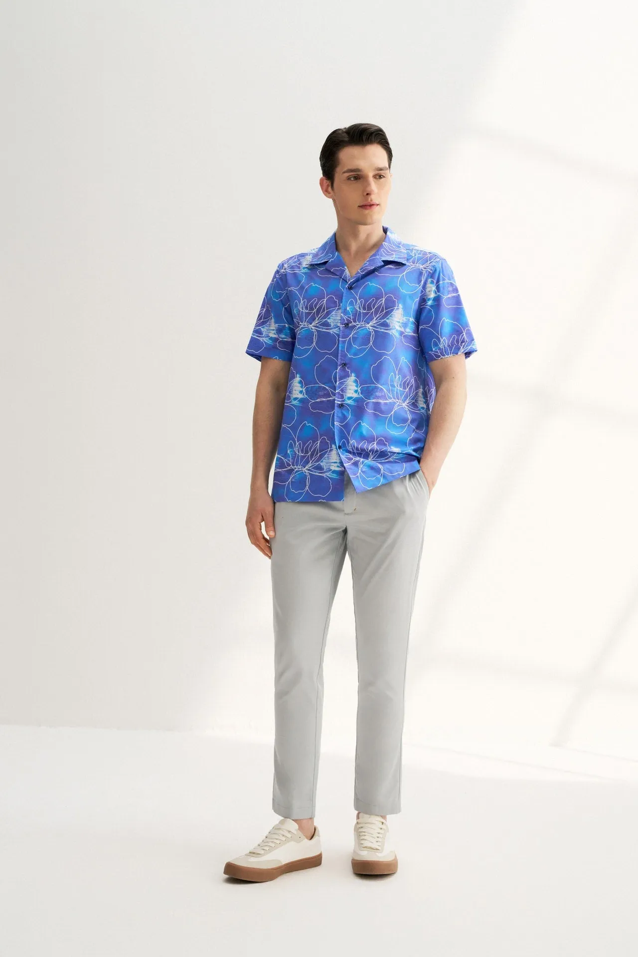 Soft Touch Stretch Floral Sketch All Over Print Casual Shirt in Relaxed Fit